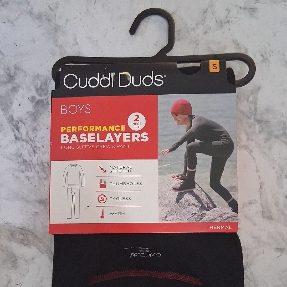 NEW Cuddl Duds Boys Performance Baselayer Set -